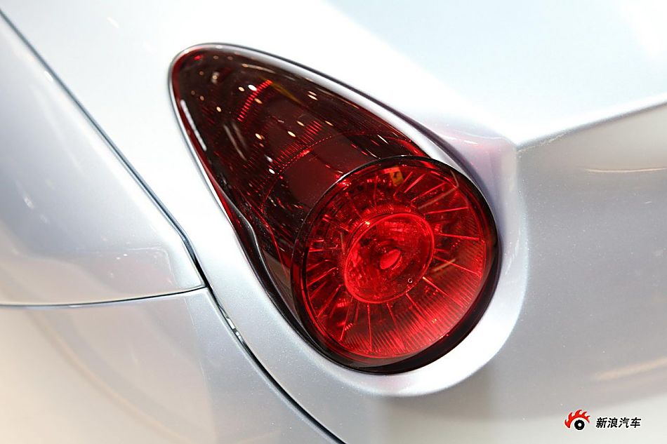 法拉利加利福尼亚