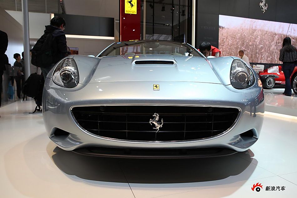 法拉利加利福尼亚