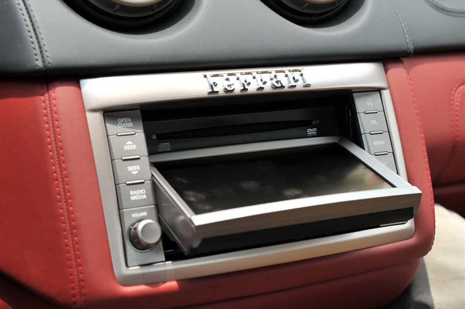 2012款 4.3 基本型 内饰