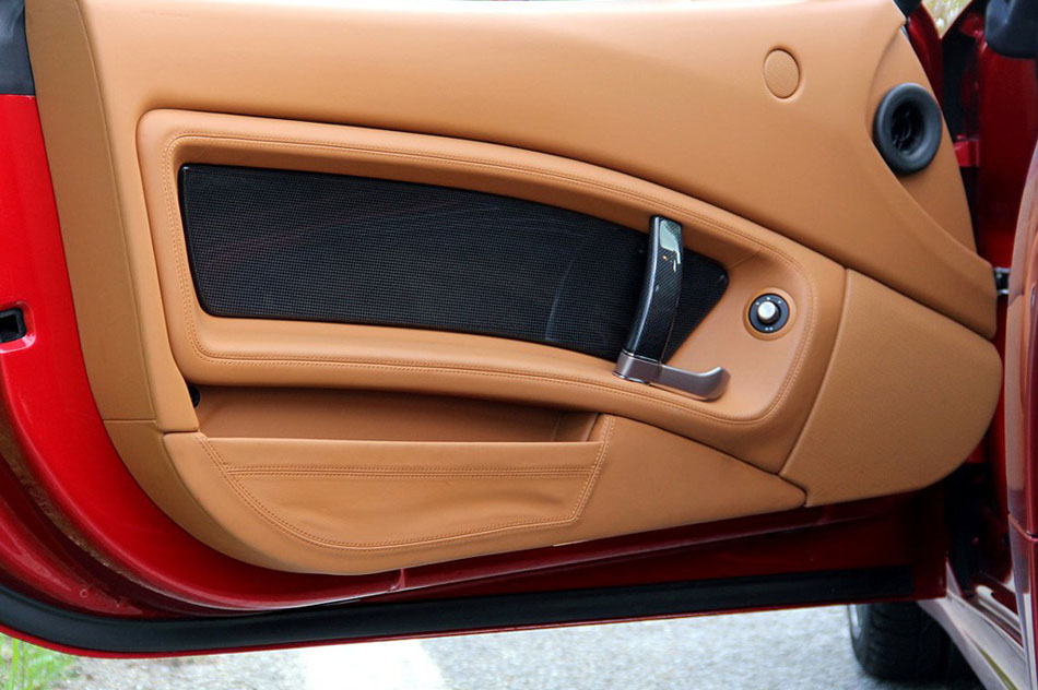 2012款 4.3 基本型 空间