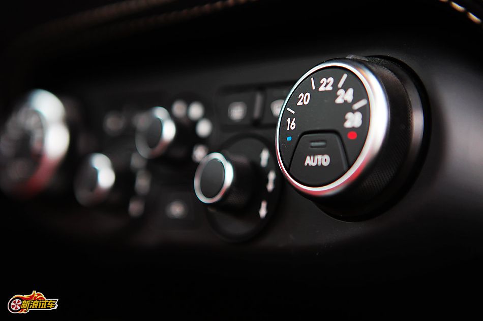 法拉利458 Italia内饰图片