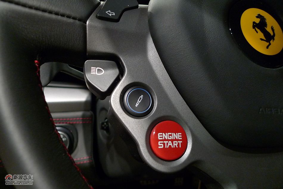 法拉利458ITALIA内饰及细节