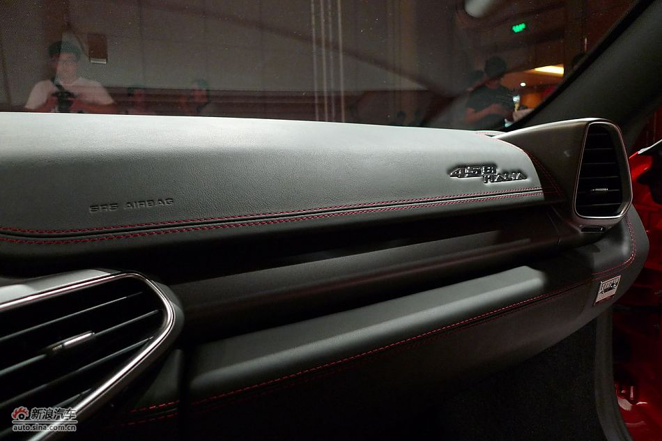 法拉利458ITALIA内饰及细节