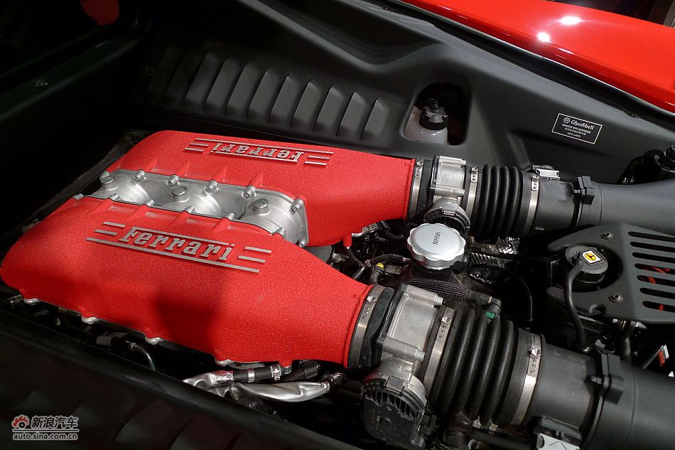 法拉利458ITALIA 4.5升V8发动机