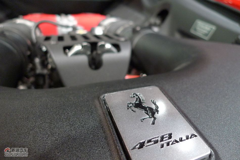 法拉利458ITALIA 4.5升V8发动机