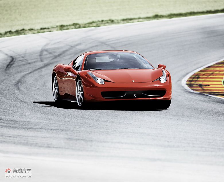 法拉利458ITALIA外观及动态