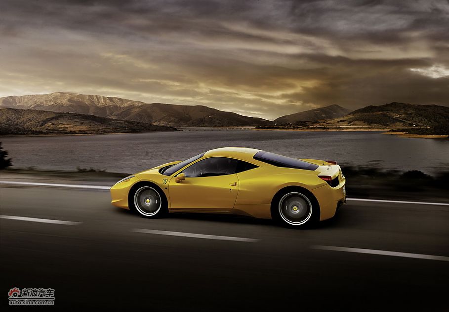 法拉利458ITALIA外观及动态