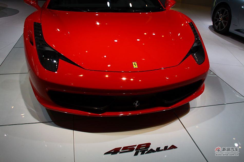 法拉利458 Italia