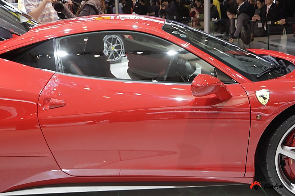 法拉利458