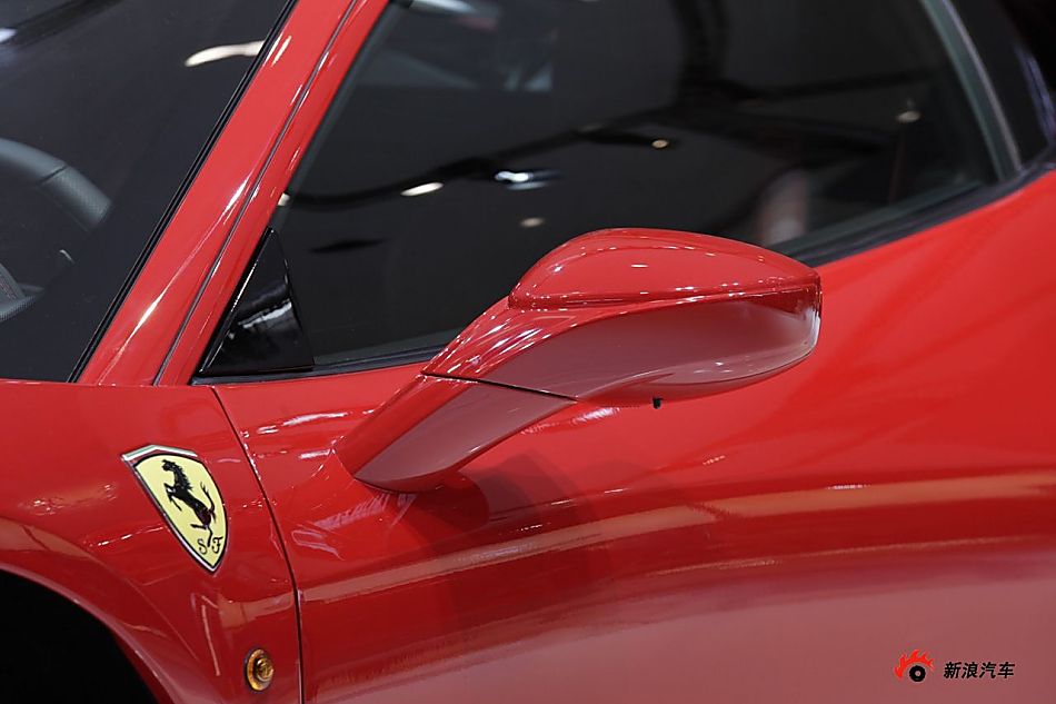 法拉利458展台实拍