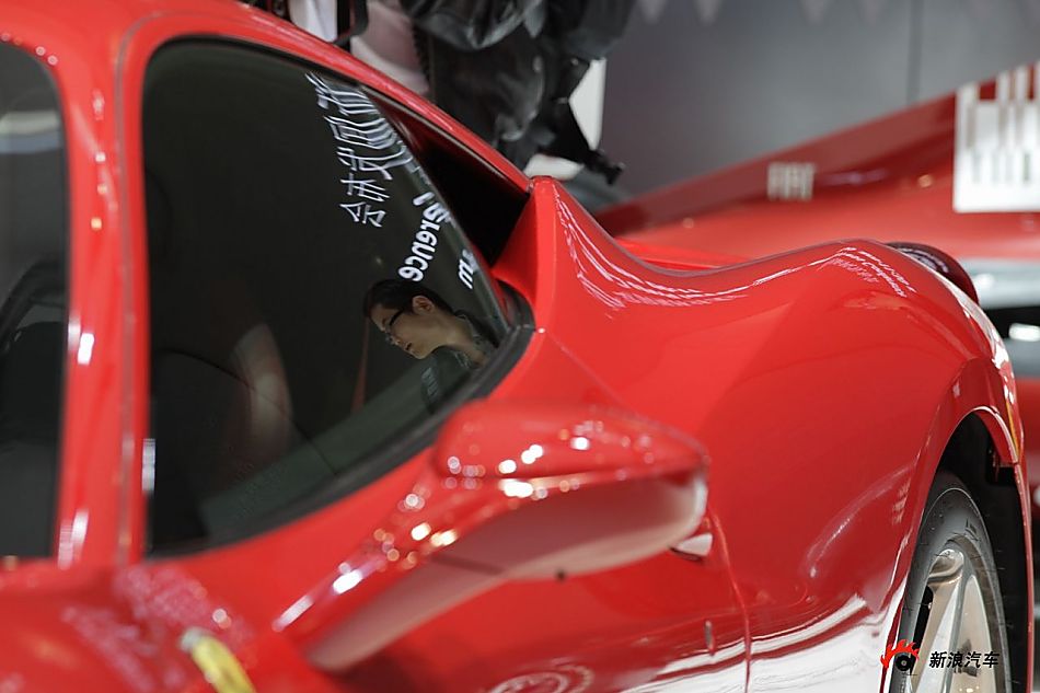 法拉利458展台实拍