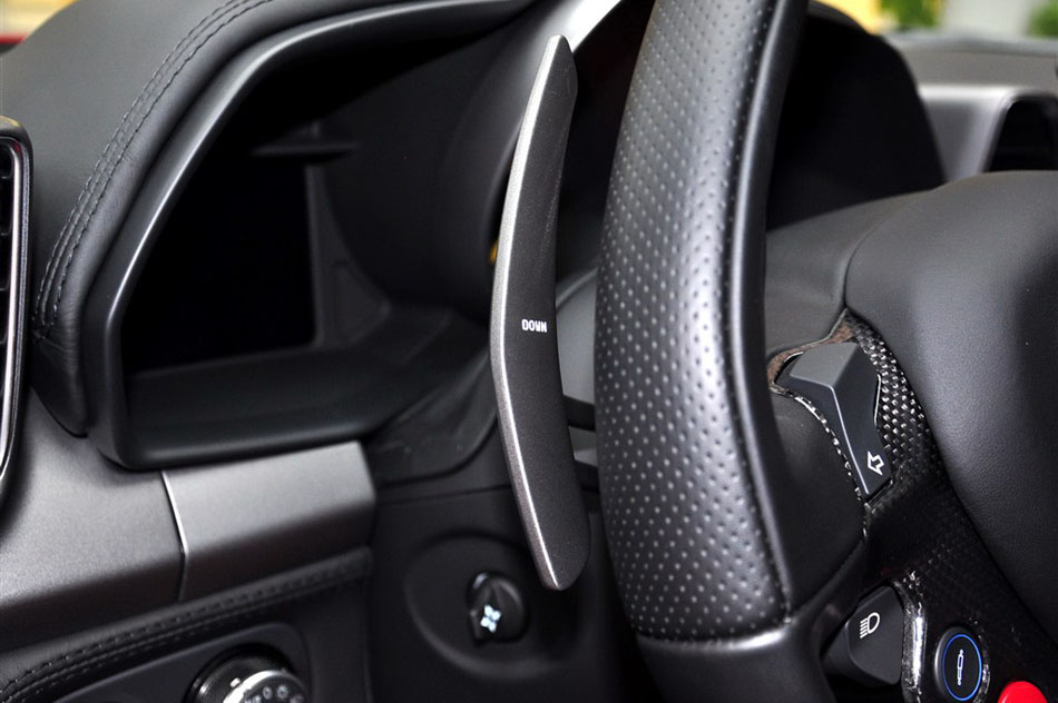 2013款 4.5 Spider 内饰