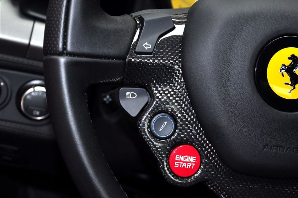 2013款 4.5 Spider 内饰