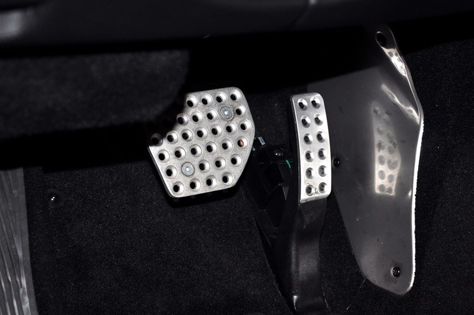 2013款 4.5 Spider 空间