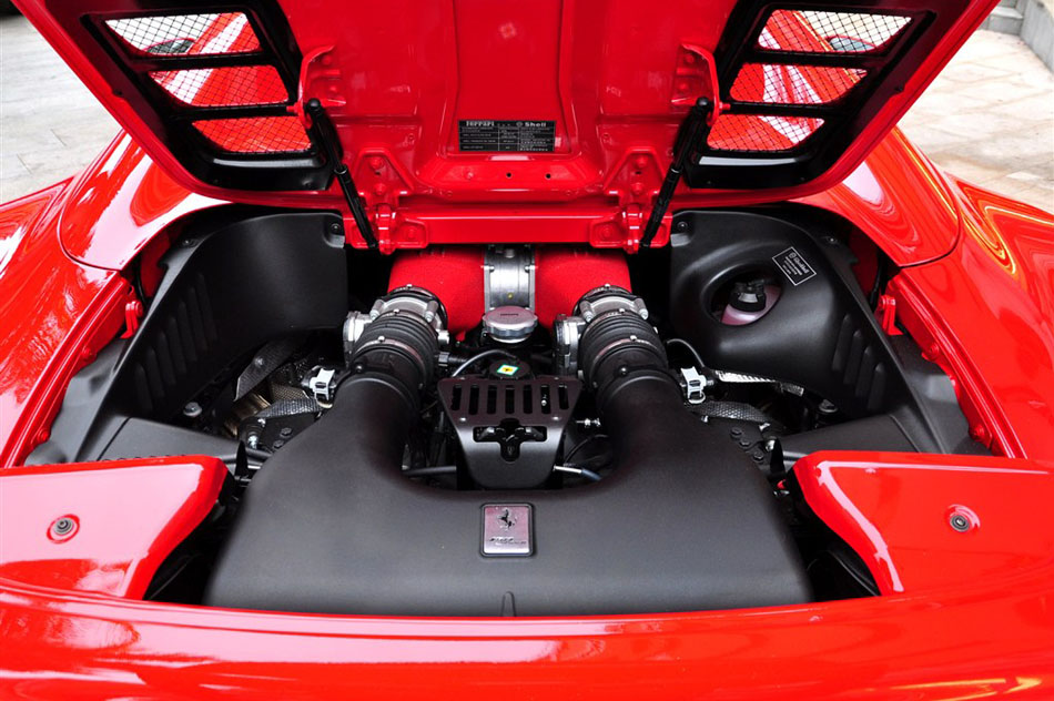 2013款 4.5 Spider 引擎