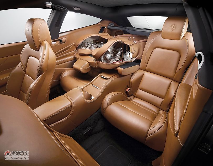 法拉利FF官方图