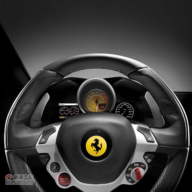 法拉利FF官方图