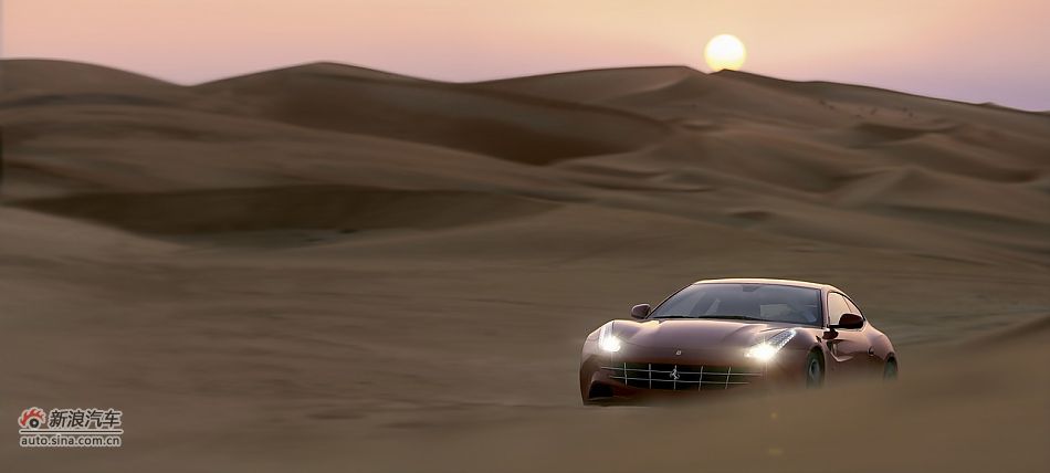 法拉利FF官方图