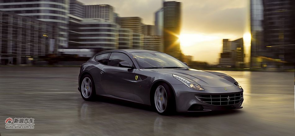 法拉利FF官方图