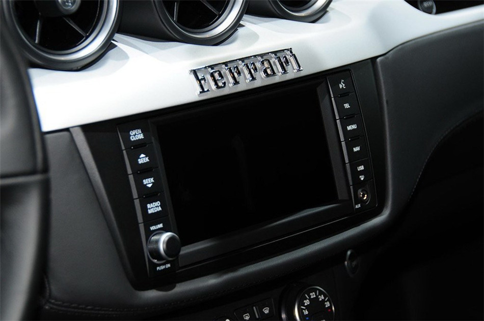 法拉利FF 2012款 内饰