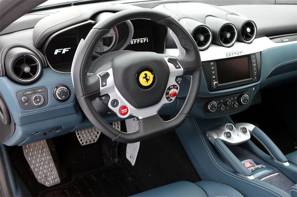 法拉利FF 2012款 内饰