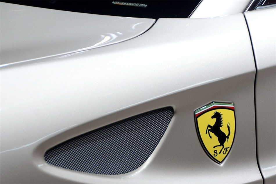 法拉利FF 2012款 细节