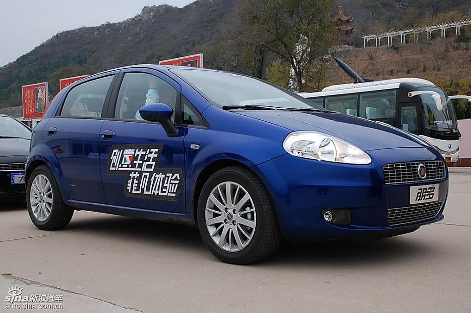 菲亚特Punto朋多外观