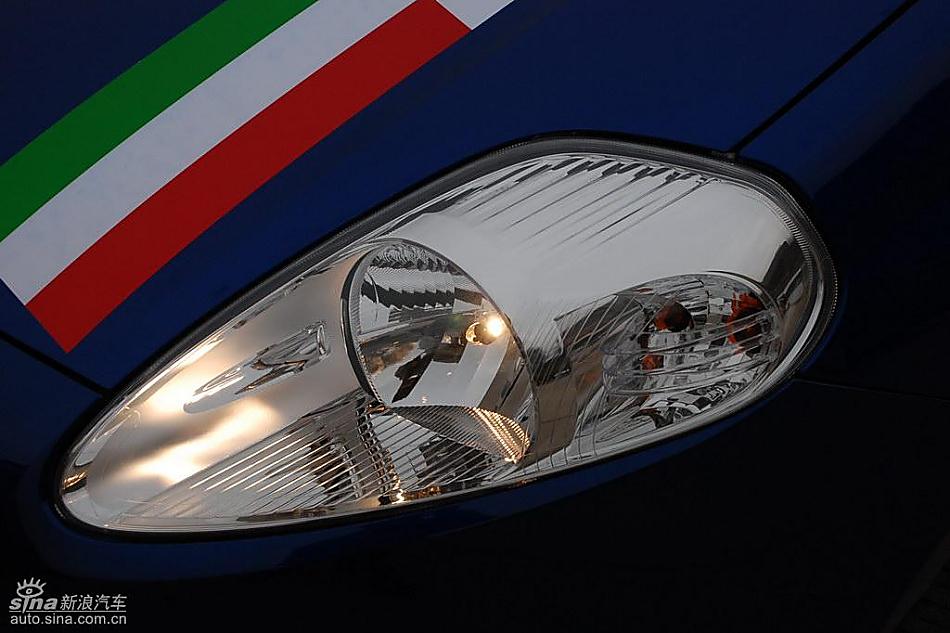 菲亚特Punto朋多外观