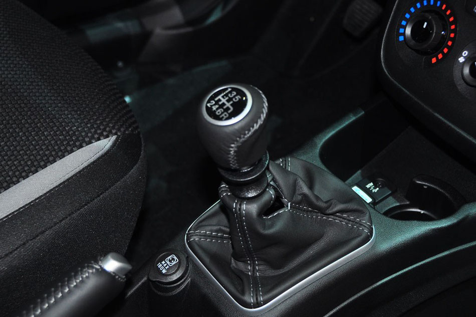 2012款 基本型 内饰