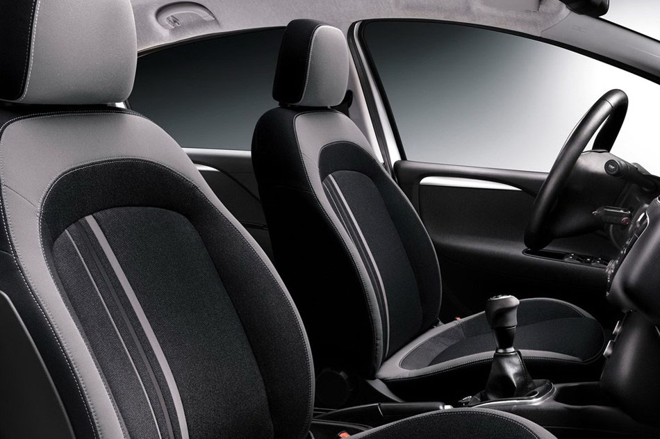 2012款 基本型 空间