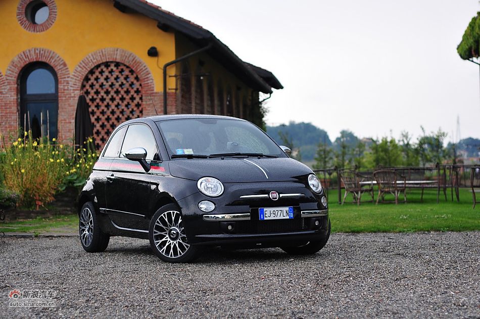 菲亚特500 GUCCI版-整体外观