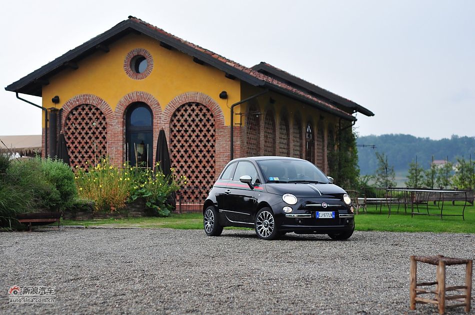 菲亚特500 GUCCI版-整体外观