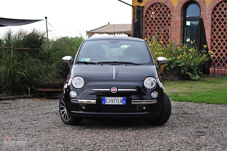 菲亚特500 GUCCI版-整体外观