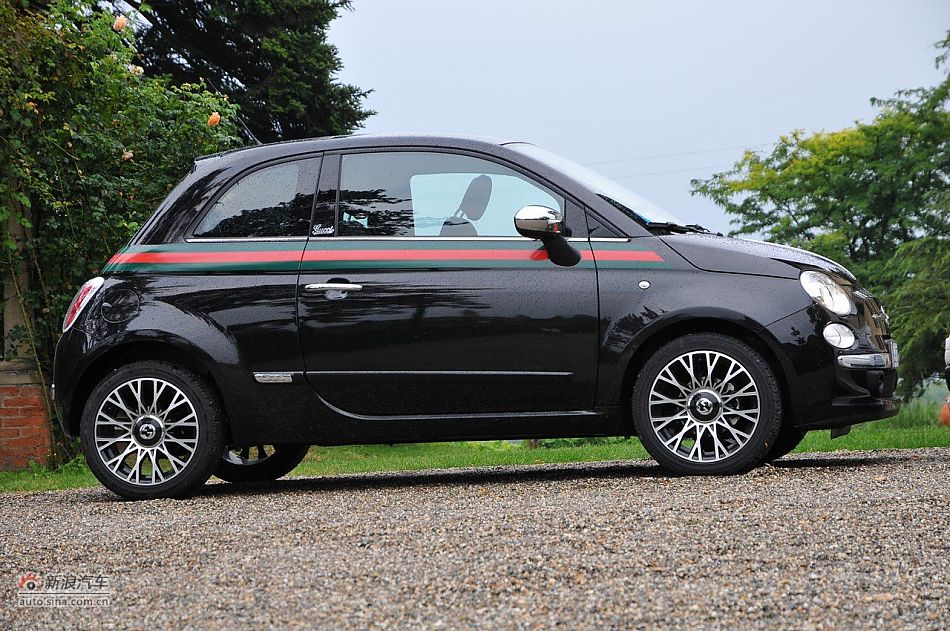 菲亚特500 GUCCI版-整体外观