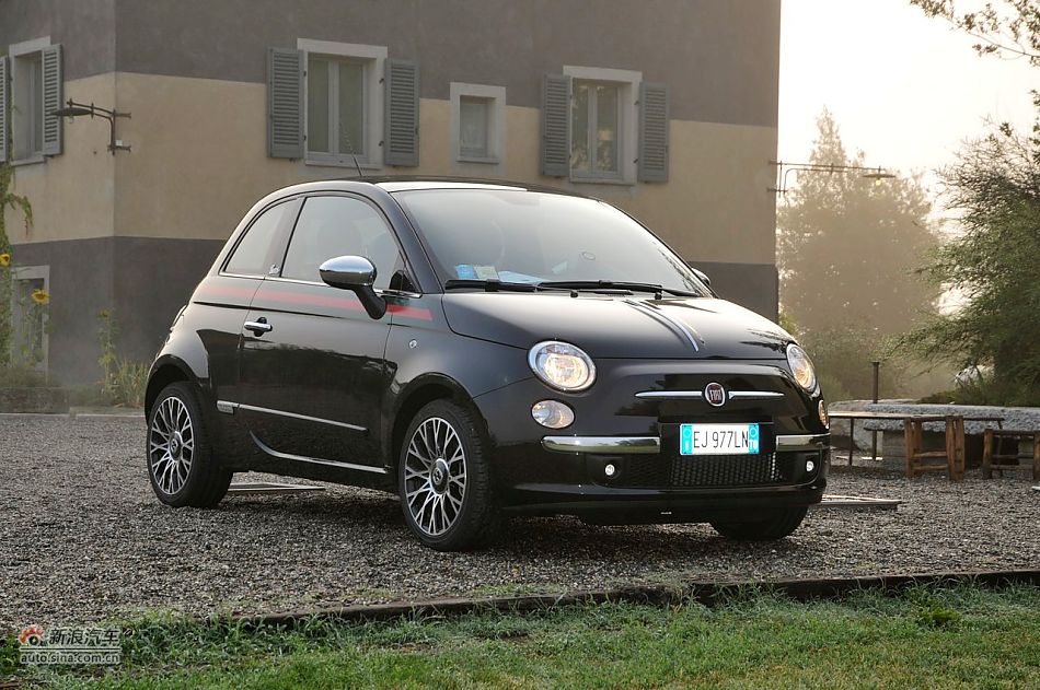 菲亚特500 GUCCI版-整体外观