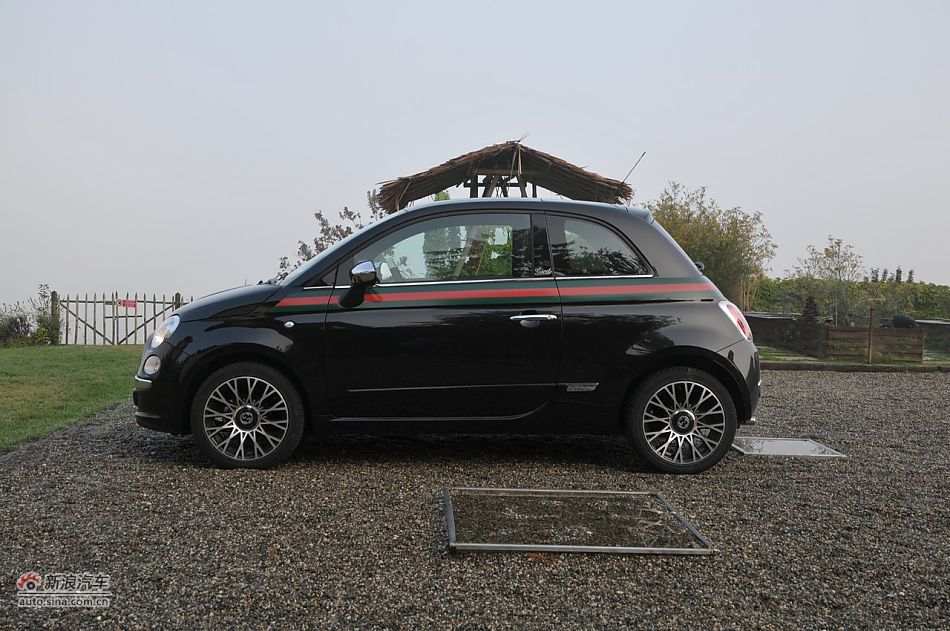 菲亚特500 GUCCI版-整体外观
