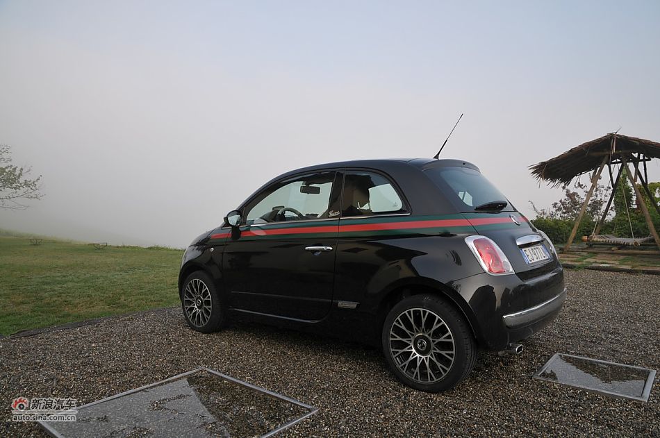 菲亚特500 GUCCI版-整体外观