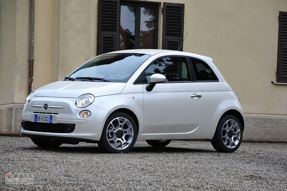 菲亚特500整体外观