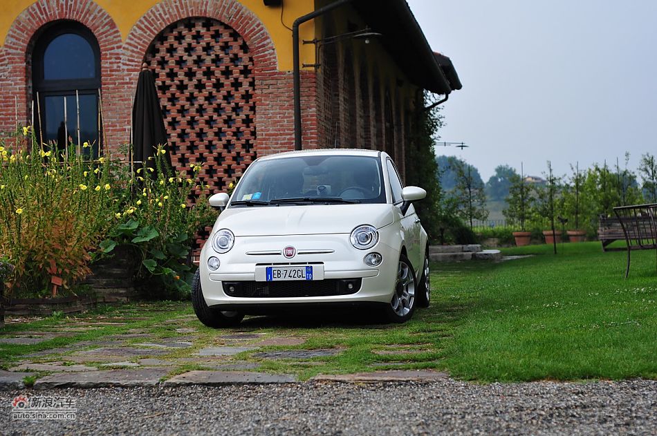 菲亚特500整体外观