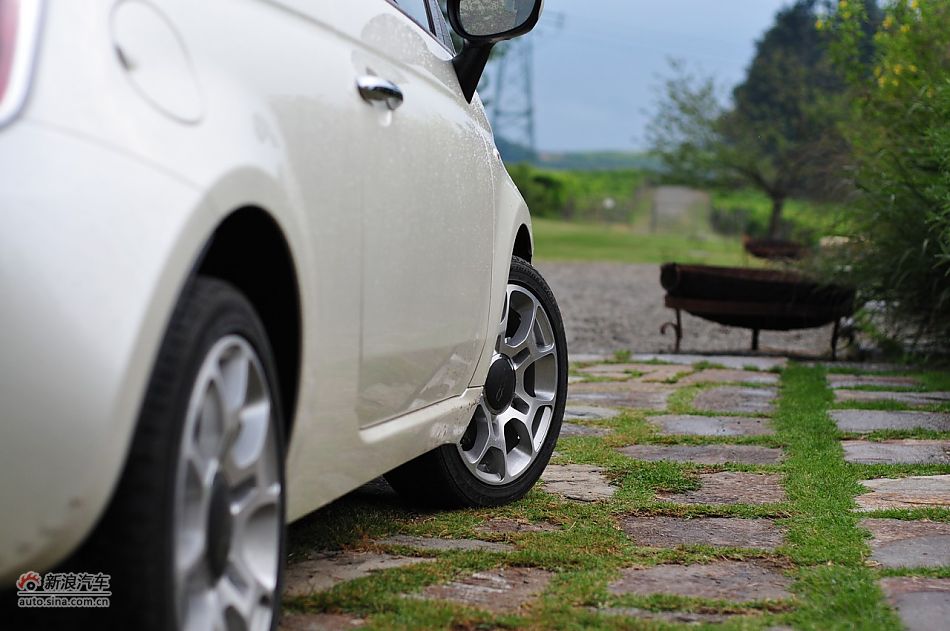 菲亚特500外观细节