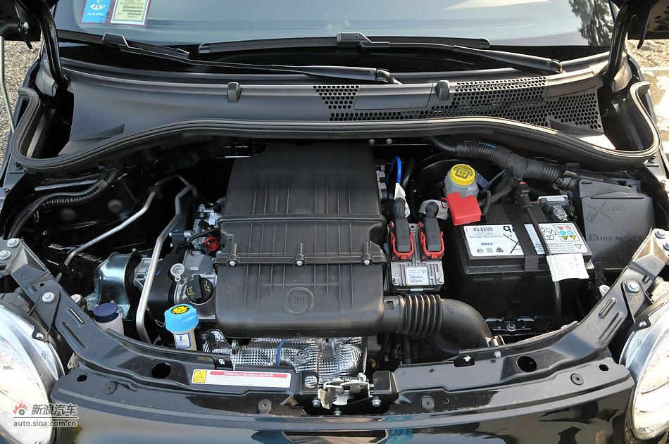 菲亚特500 GUCCI版-发动机