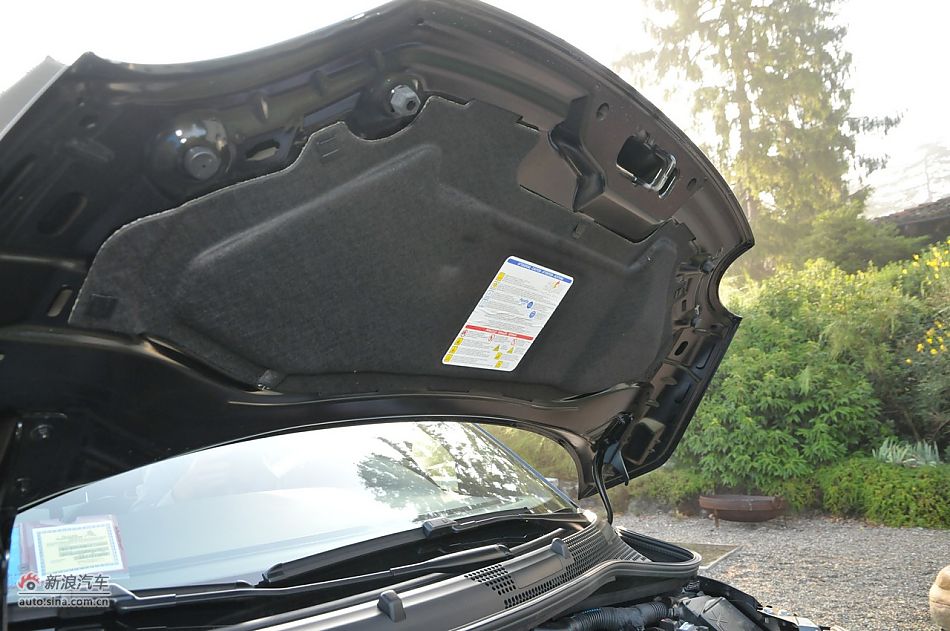 菲亚特500 GUCCI版-发动机