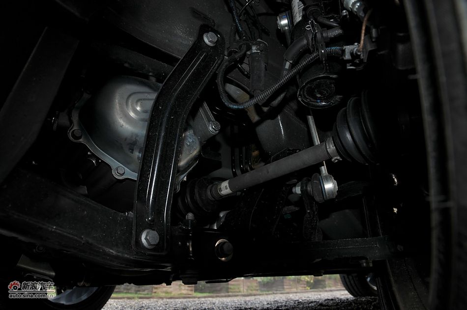 菲亚特500 GUCCI版-悬挂