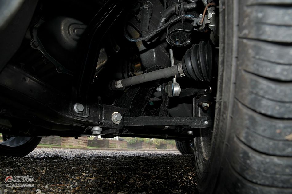 菲亚特500 GUCCI版-悬挂