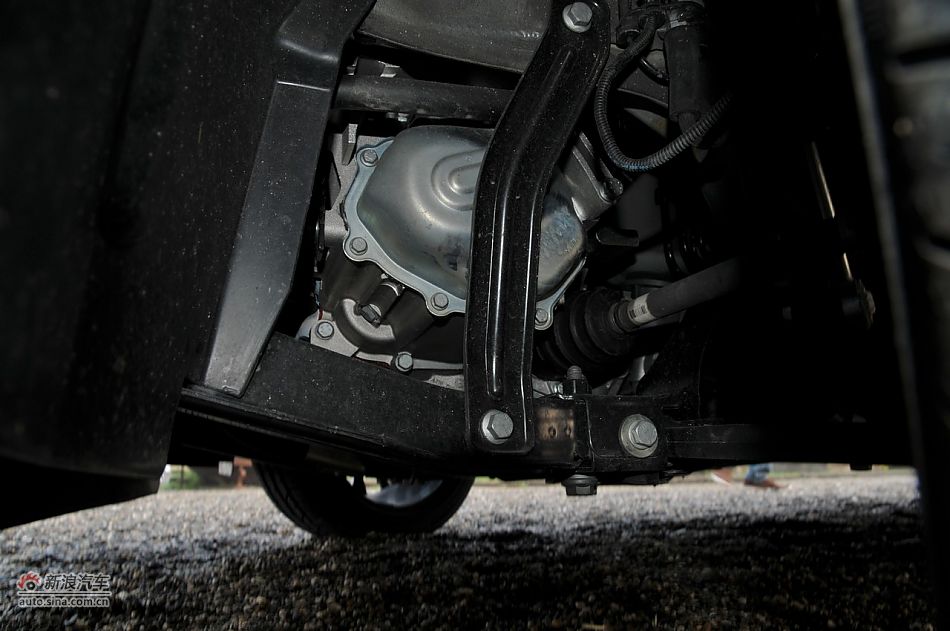 菲亚特500 GUCCI版-悬挂