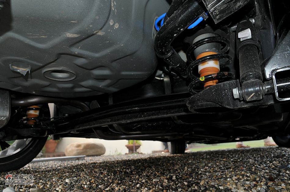 菲亚特500 GUCCI版-悬挂