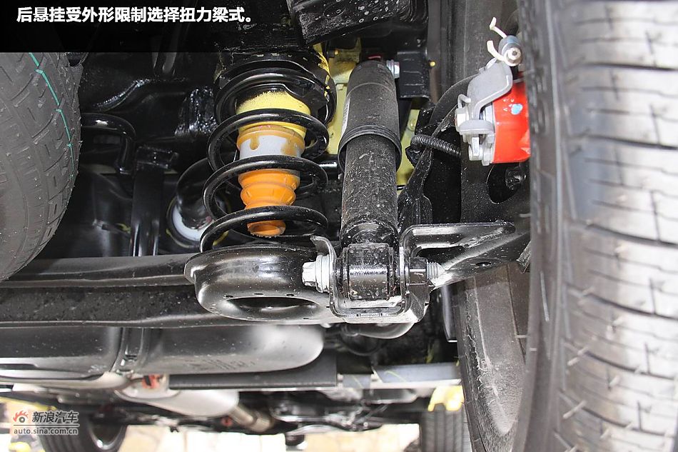 新浪体验试驾菲亚特500