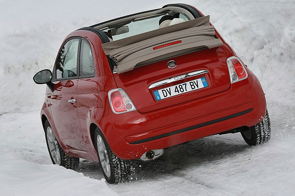 菲亚特500C敞篷车外观图