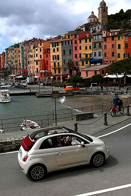 菲亚特500C敞篷车外观图