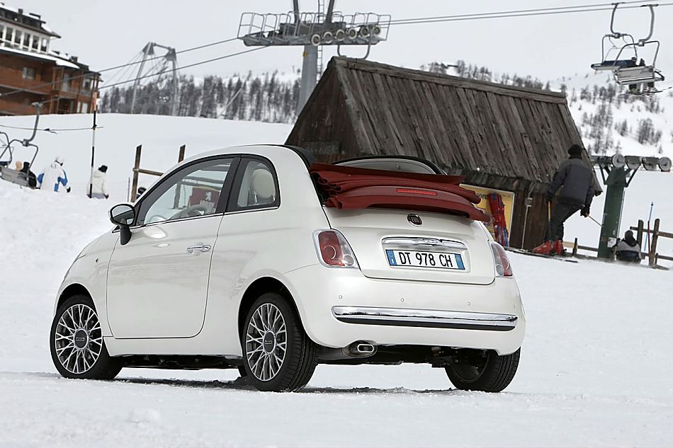 菲亚特500C敞篷车外观图